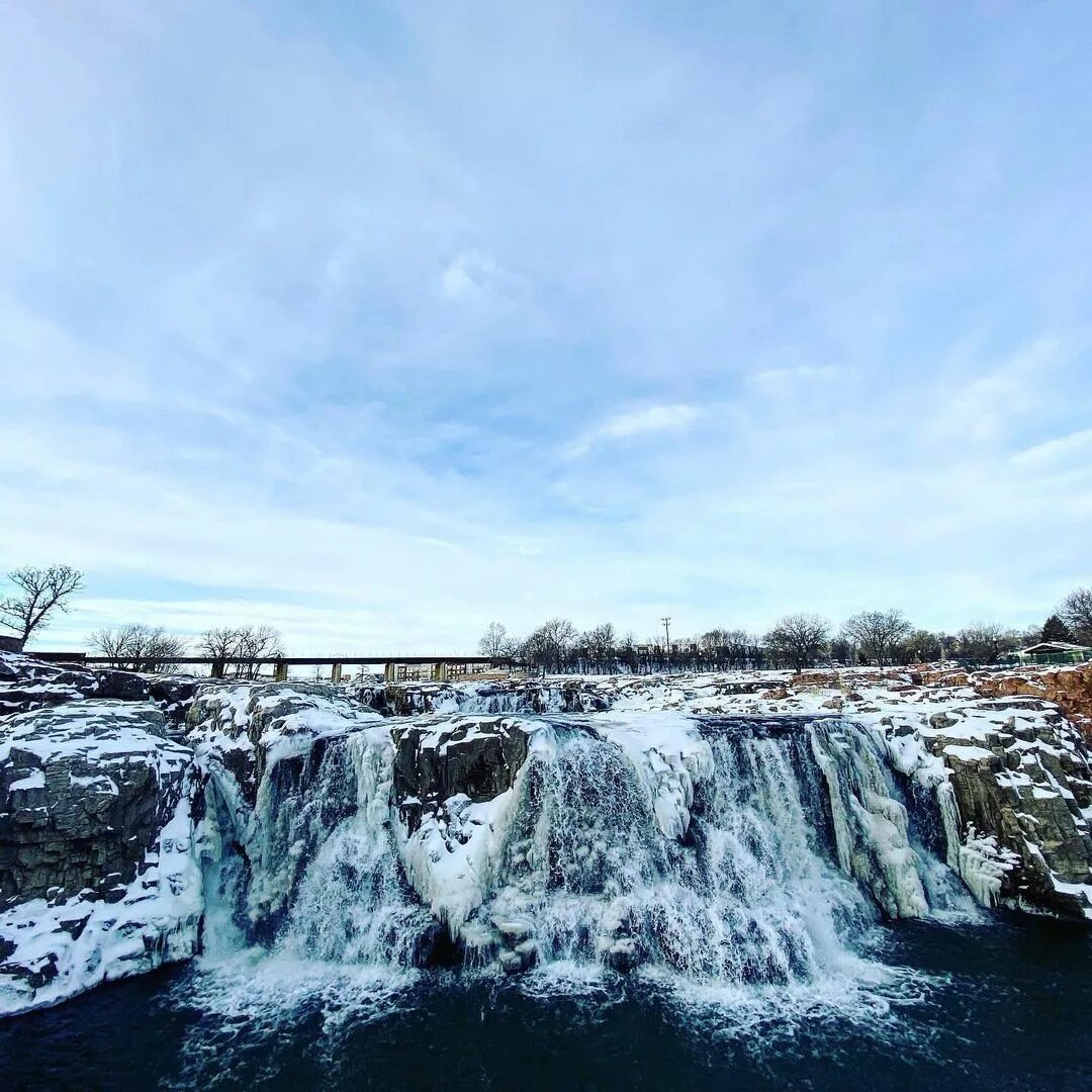 Experience Sioux Falls on Instagram: "Are you a winter or a summer per...