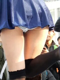 コ ミ ッ ク マ