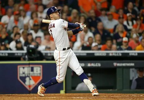 Correa HR in 11th as Astros Top Yankees 3-2; ALCS Tied at 1