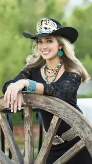 Rodeo queen Rodeo girls, Cowboy girl, Country girls outfits