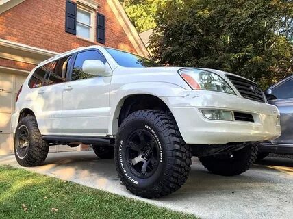 Daily... #gx470 #gxor #lifted #35s #toytechlifts #bfgtires #