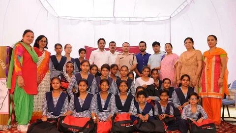 Former hockey player Ajit Pal Nandal adopts 21 girls in Roht