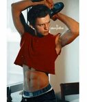 Excuse me tom, what gives you the right? 😂 😍 Tom holland ima