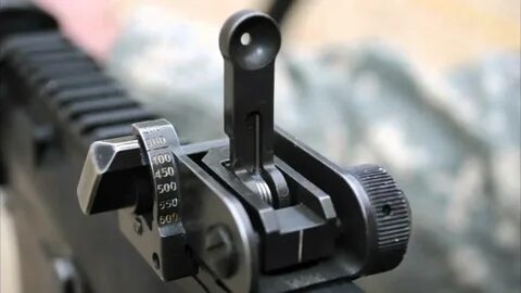 M16 Sights and Use Of - YouTube