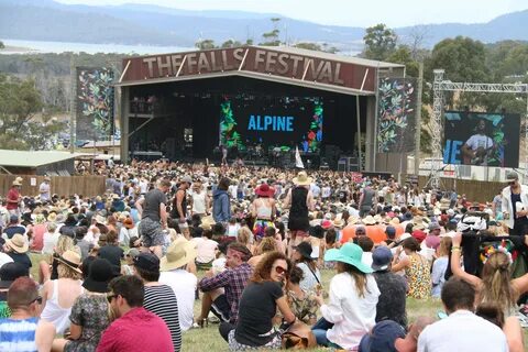 Falls Festival Tasmania: Four drug arrests as thousands ring