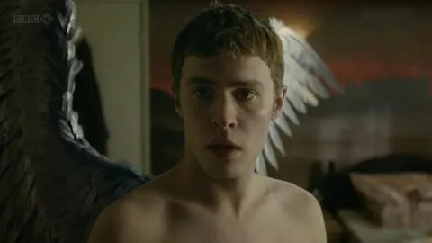 ausCAPS: Iain De Caestecker nude in The Fades 1-03 "Episode 