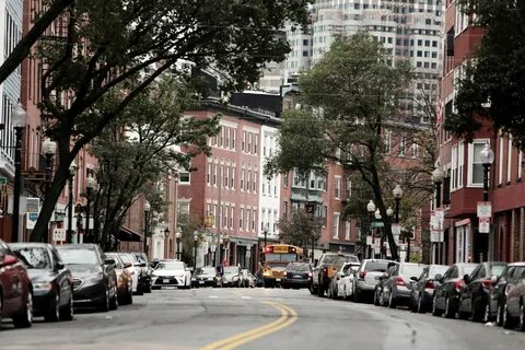 Streets Lined with cars in Boston, Massachusetts image - Fre