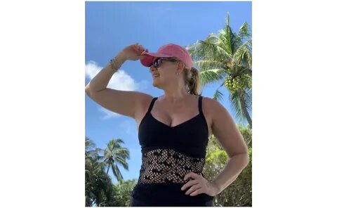 Erika Buenfil ahora es la reina de la playa