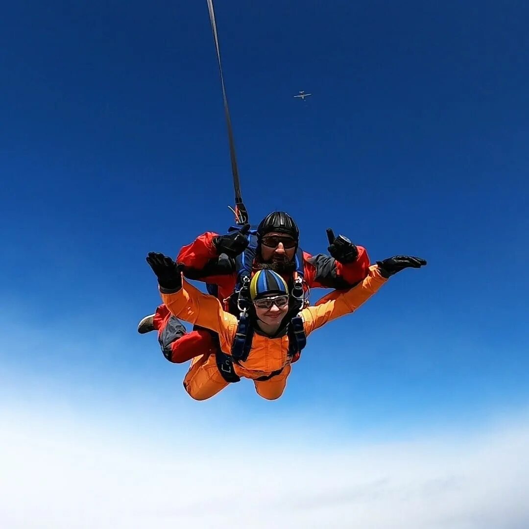 как правильно прыгать с парашютом в пабг фото 102