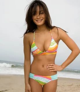 Jarah Mariano Bra Size and Body Measurements Bikinis, Swimwe