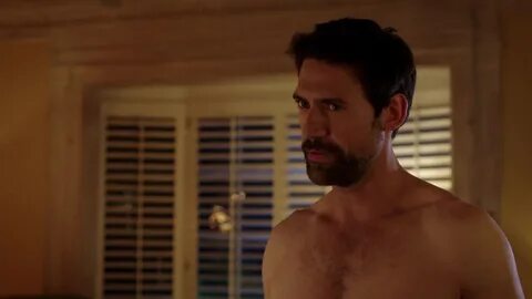 ausCAPS: Adam Rayner shirtless in Notorious 1-09 "Choice"