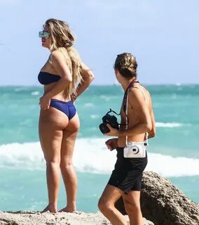 Brielle Biermann Shows off her assets on the beach in Miami 
