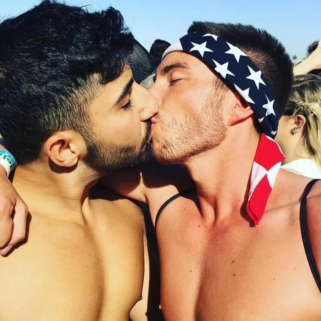 Gej Sandžak в Instagram: "LGBTQ+ zajednica SAD-a je davne 1969. godine...