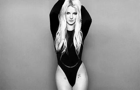 Britney pokazala intimne tetovaže - 24ur.com