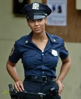 Pin by Bogdan DanNyel FcSb on Soul Female cop, Celebrities f