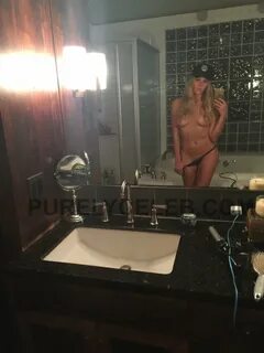 Charissa Thompson Nude Photos Leaked - Celebs Porno