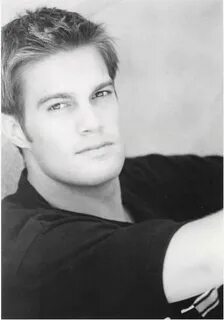 Geoff Stults image