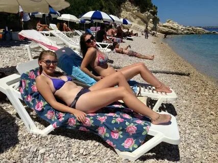 6 things the English girls get So wrong on the beach in Gree