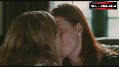 Julianne Moore Lesbian Scene