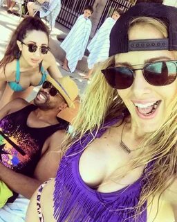 Kate Quigley Topless - The Fappening Leaked Photos 2015-2022