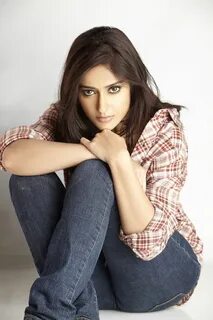Ileana D’Cruz Best Pictures of Celebrity Indian actress pics