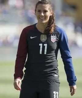 Ali Krieger - Hot Sports Girls