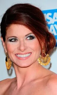 Perfect red: Debra Messing Red hair color, Thick hair styles