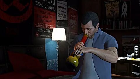 Grand Theft Auto 5 - Bongs and Tennis At Michael's House - Y