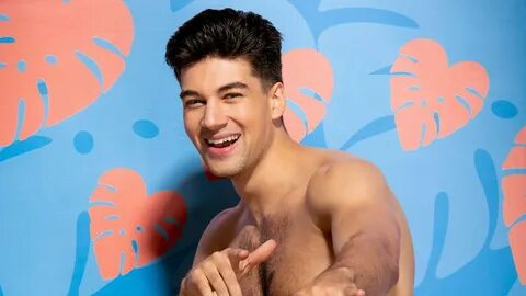 Zac is annoying Love Island fans for one very strange reason