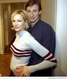 Janet Jones - Wayne Gretzky Super WAGS - Hottest Wives and G