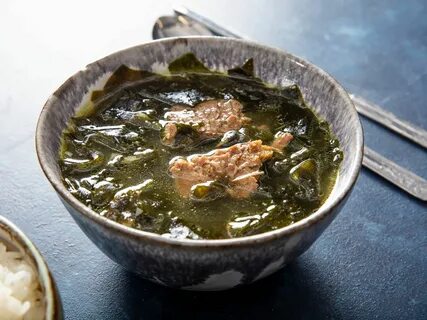 Korean Seaweed and Brisket Soup ( Miyeok-Guk ) Recipe