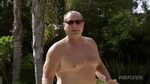 ausCAPS: Ed O'Neill shirtless in Modern Family 1-04 "The Inc