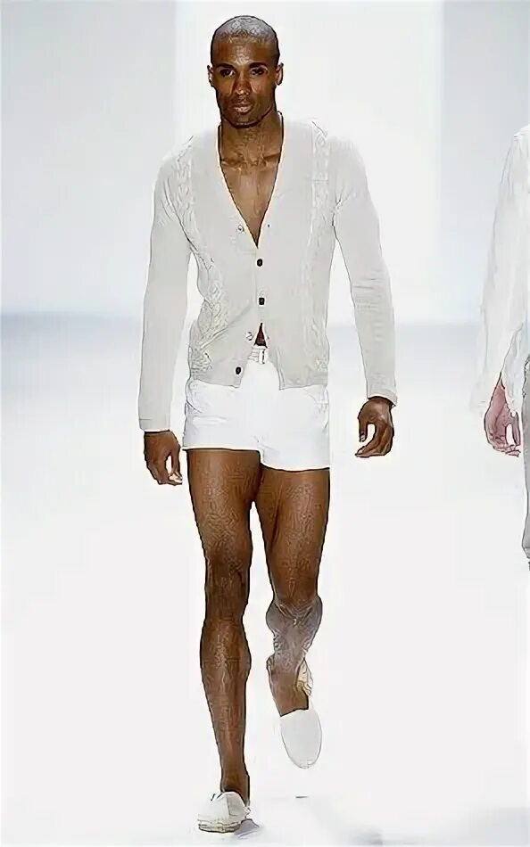 The urban renewal of men’s shorts Urban outfits, Mens fashio