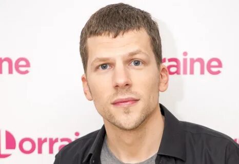 Jesse Eisenberg's Body Measurements Including Height, Weight