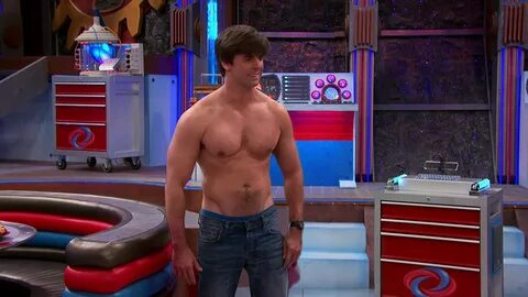 ausCAPS: Cooper Barnes shirtless in Henry Danger 1-12 "Invis