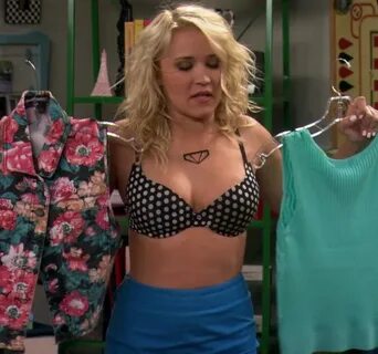 Pop Minute - Emily Osment Young and Hungry Bra Photos - Phot