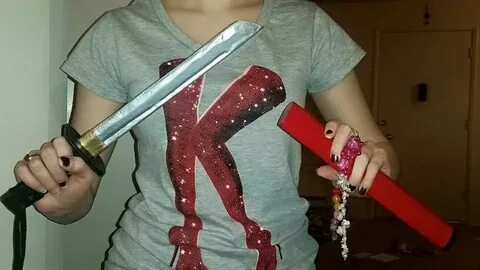 Gogo Yubari's weapons - Tanto Cosplay Amino