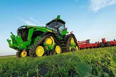 John Deere представляет новую серию тракторов 8R