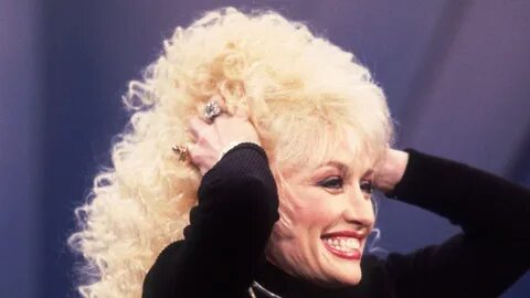What does dolly parton look like without wig
