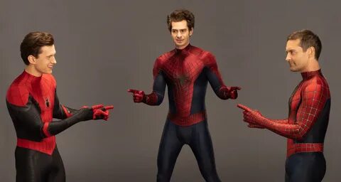 Tom Holland, Andrew Garfield & Tobey Maguire Recreate Spider