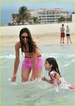 Katie Holmes: Bikini Beach Time with Suri!: Photo 2553536 Bi