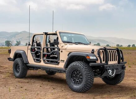 The Gladiator XMT Could Bring Jeep Back Into the U.S. Milita