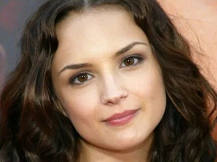 What Happened To Rachael Leigh Cook - News & Updates - Gazet