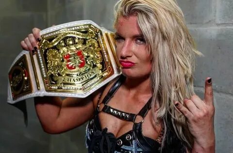 Pin by Miss on Toni Storm (Toni Rossall) Women's wrestling, 