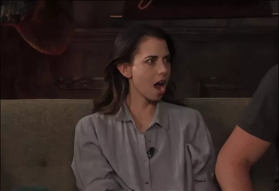 Laura bailey critical role ashley johnson GIF on GIFER - by 