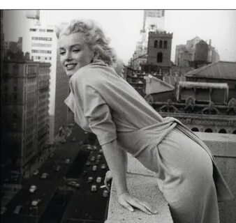 Marilyn Monroe - More Free Pictures 1