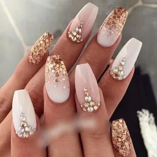 60+ Chic Pink And White Nail Designs To Try - Feminatalk
