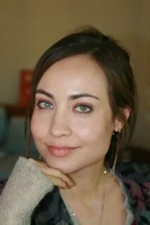 Picture of Courtney Ford
