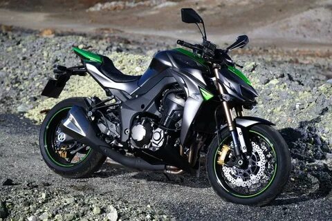 Тест-драйв мотоцикла Kawasaki Z1000