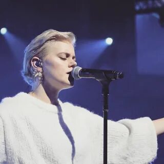 Taya Smith Gaukrodger, Hillsong UNITED #tayasmith #hillsongu